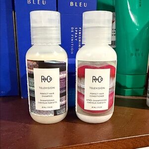 R+Co Television Shampoo and Conditioner Duo
Travel Size